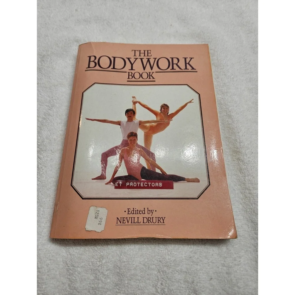 the bodywork book Nevill Drury Prism Alpha‎ 1984